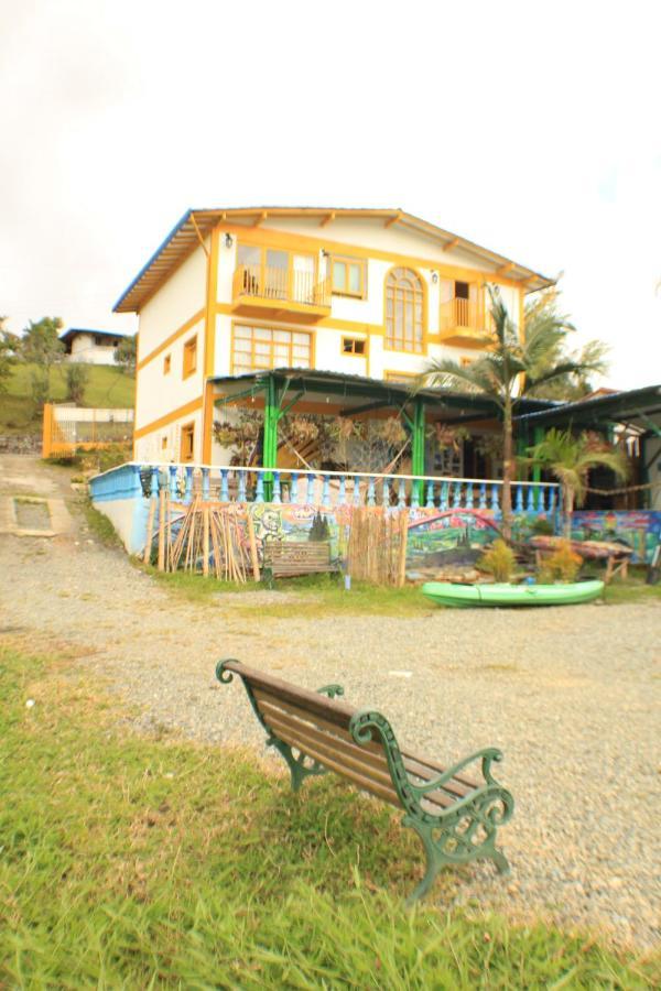 Alegria Hostel Boutique Guatapé Kültér fotó